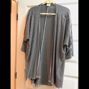 Lularoe Lindsey Size Medium